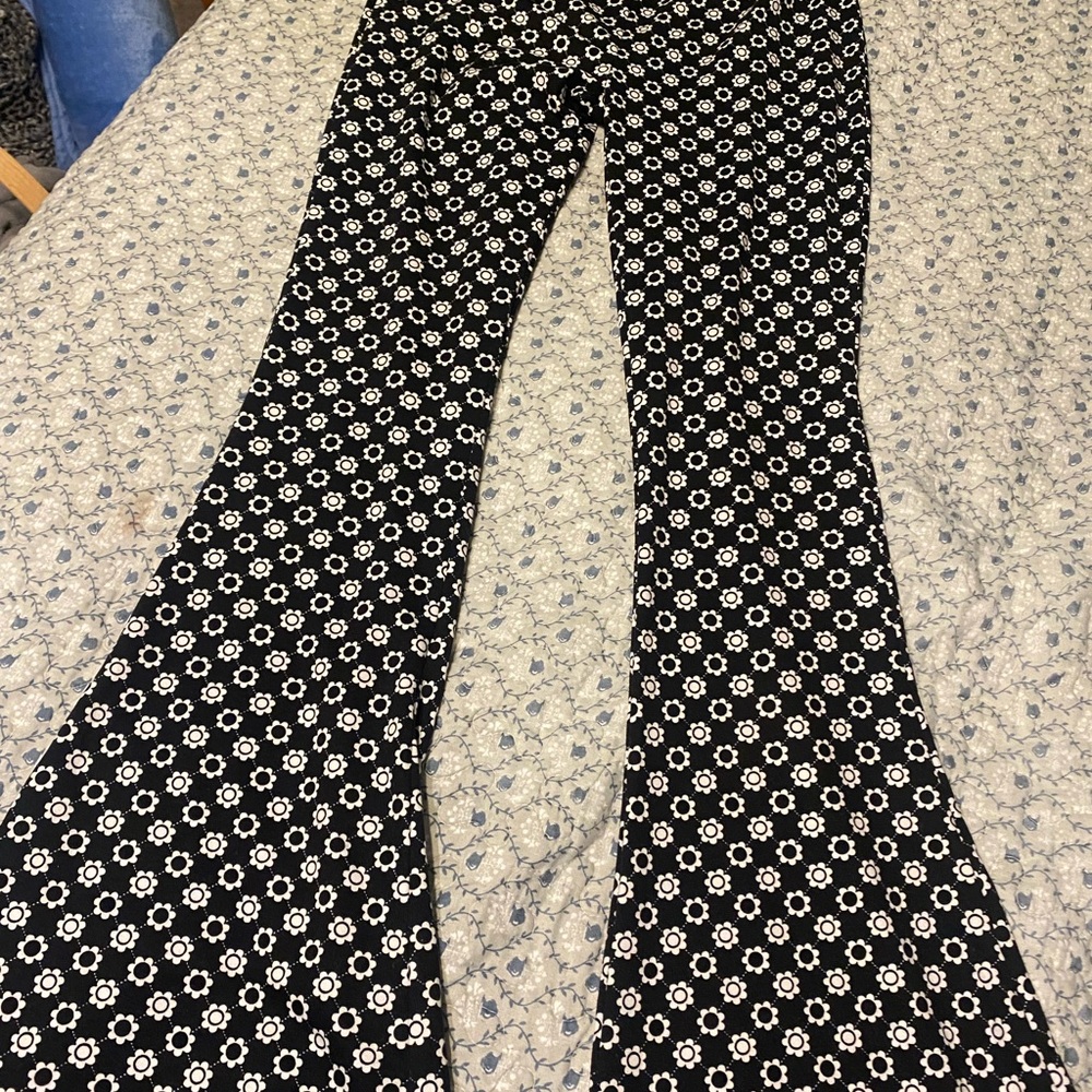SO Black and White Floral Pants
